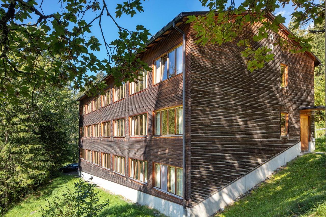 Grindelwald Youth Hostel Exterior photo