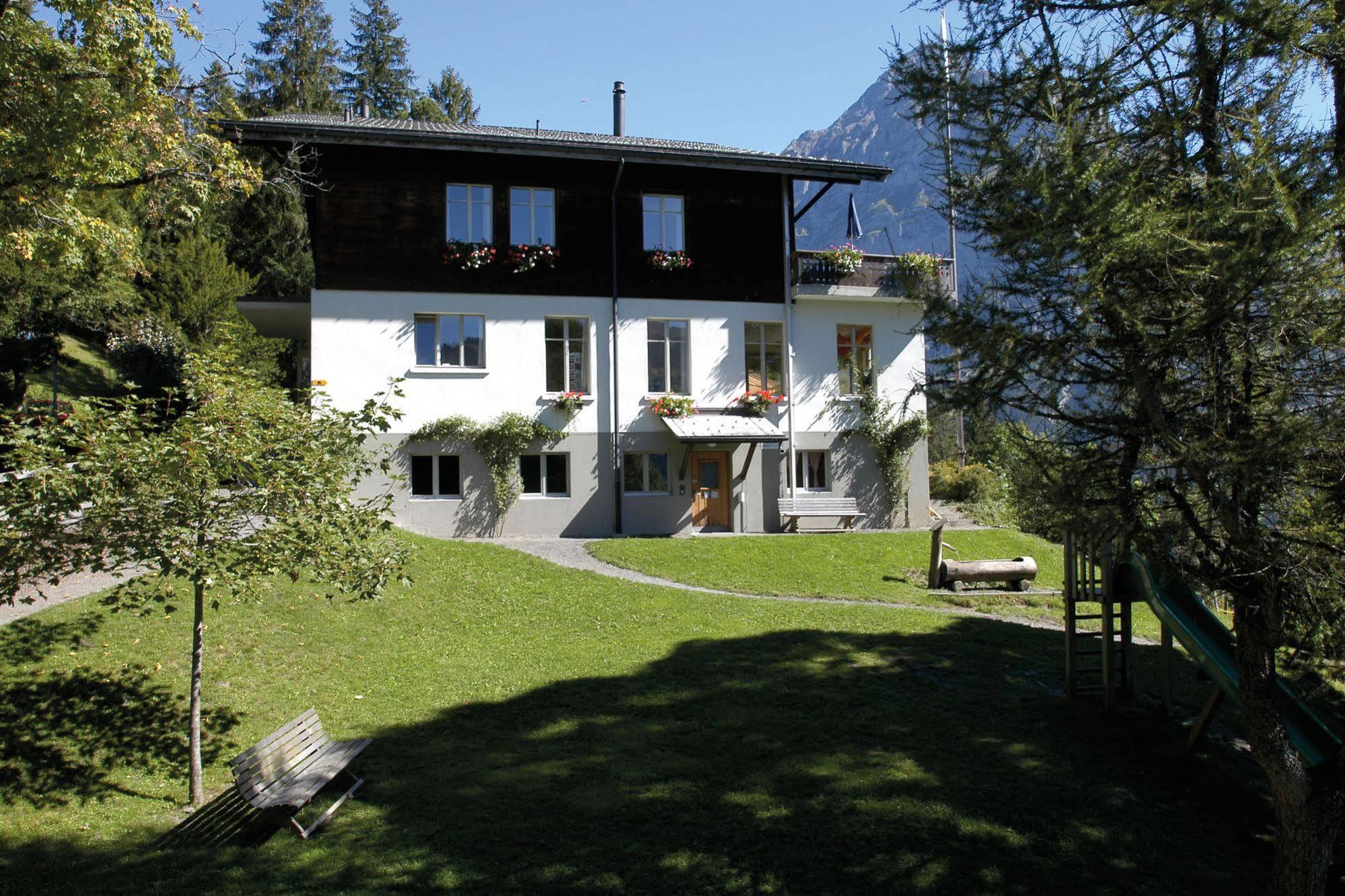 Grindelwald Youth Hostel Exterior photo